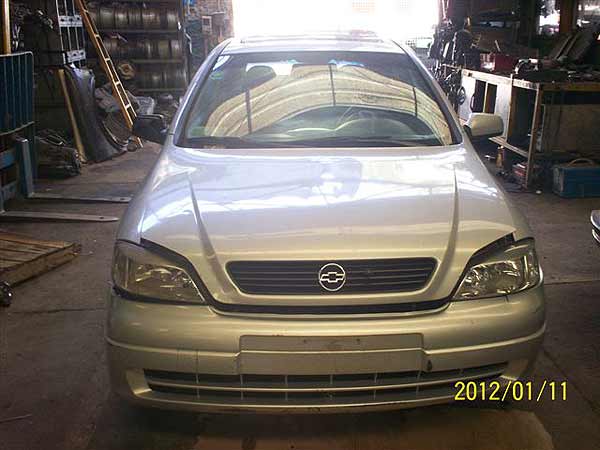 Chevrolet  Astra 2000 - 