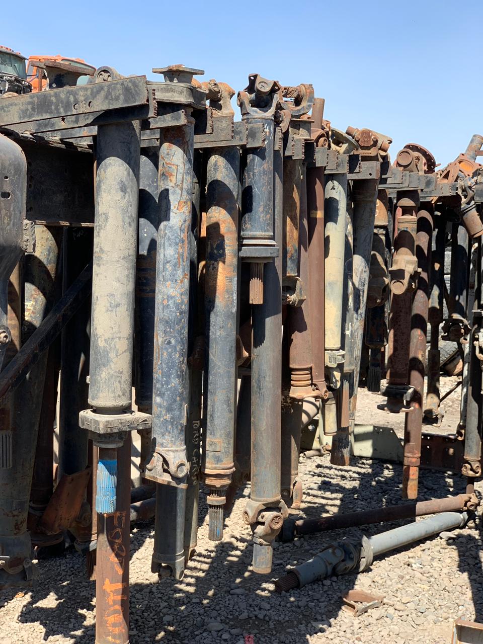 Desarmaduria, Desarmadurías en Santiago de Chile, venta repuestos, partes y  piezas para autos, camiones y maquinaria pesada