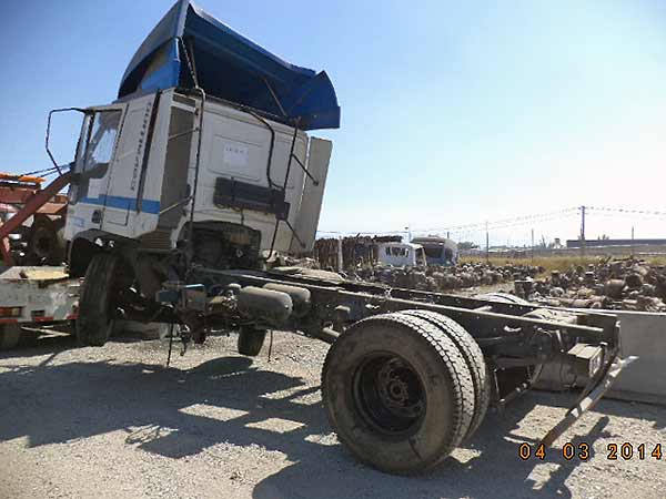 CAPOT Iveco 450E32T 2011 USADO