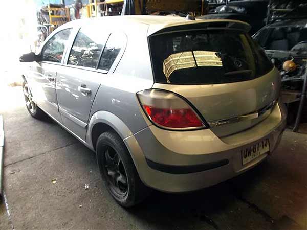 CAJA DE CAMBIOS Opel Astra 2007 USADA