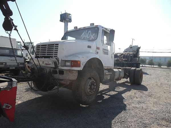 CREMALLERA DE DIRECCIóN International 4700 1998 USADA